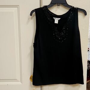 Nygard Collection size XL  sequined top